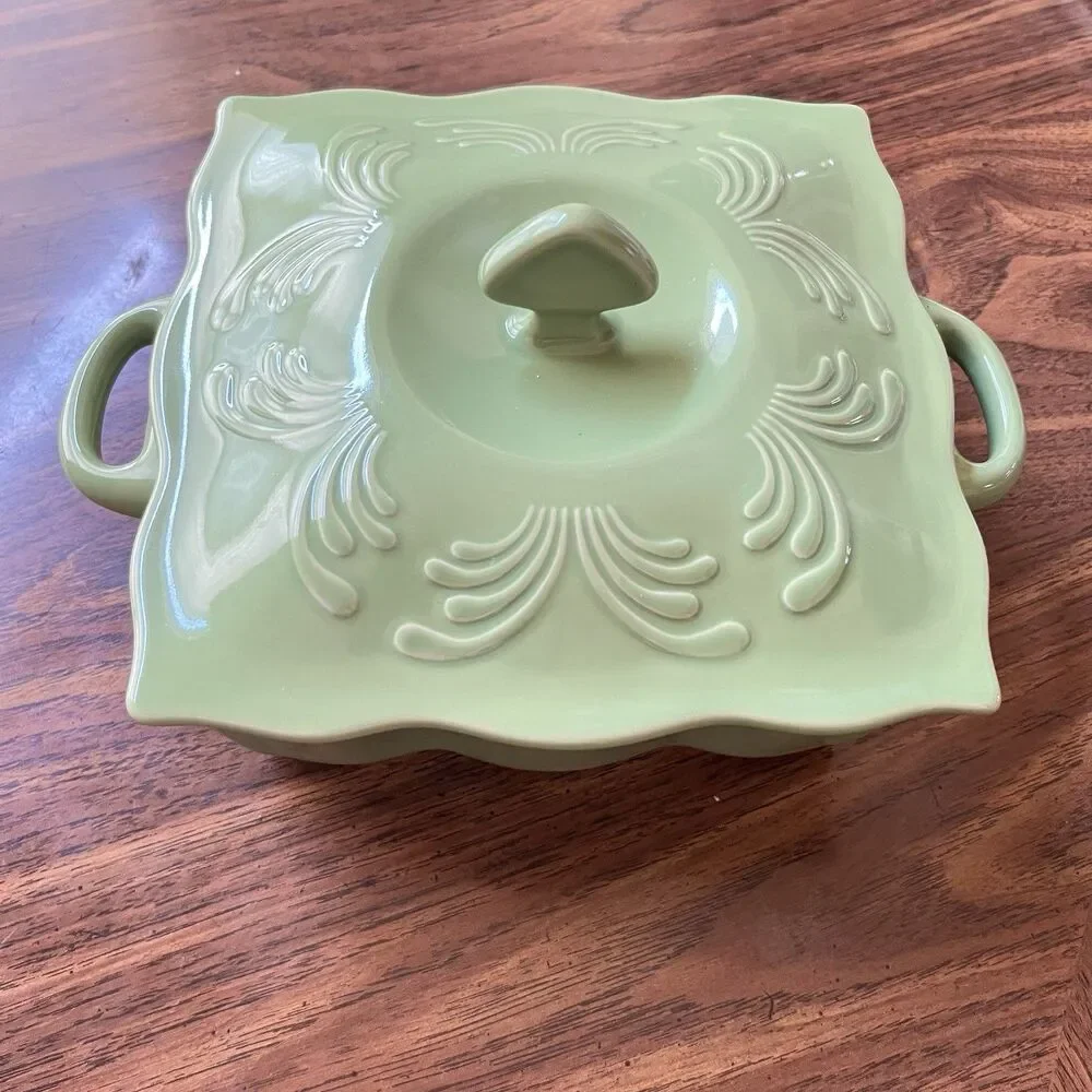 Pier 1 Talavera 2 Qt Stoneware With Lid Scalloped Sage Green Square